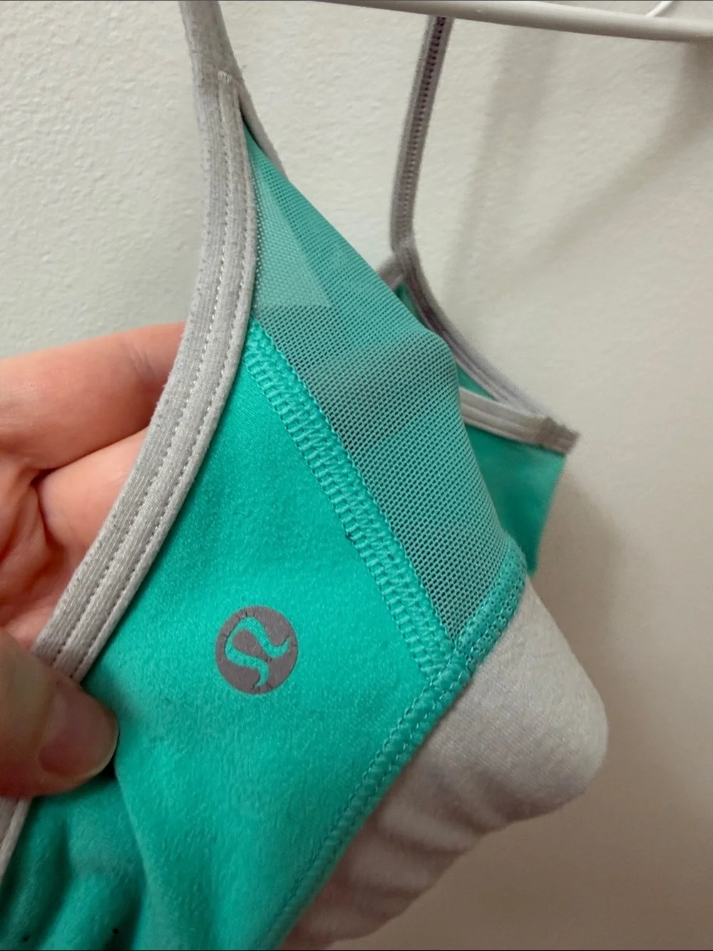 lululemon athletica light supportive